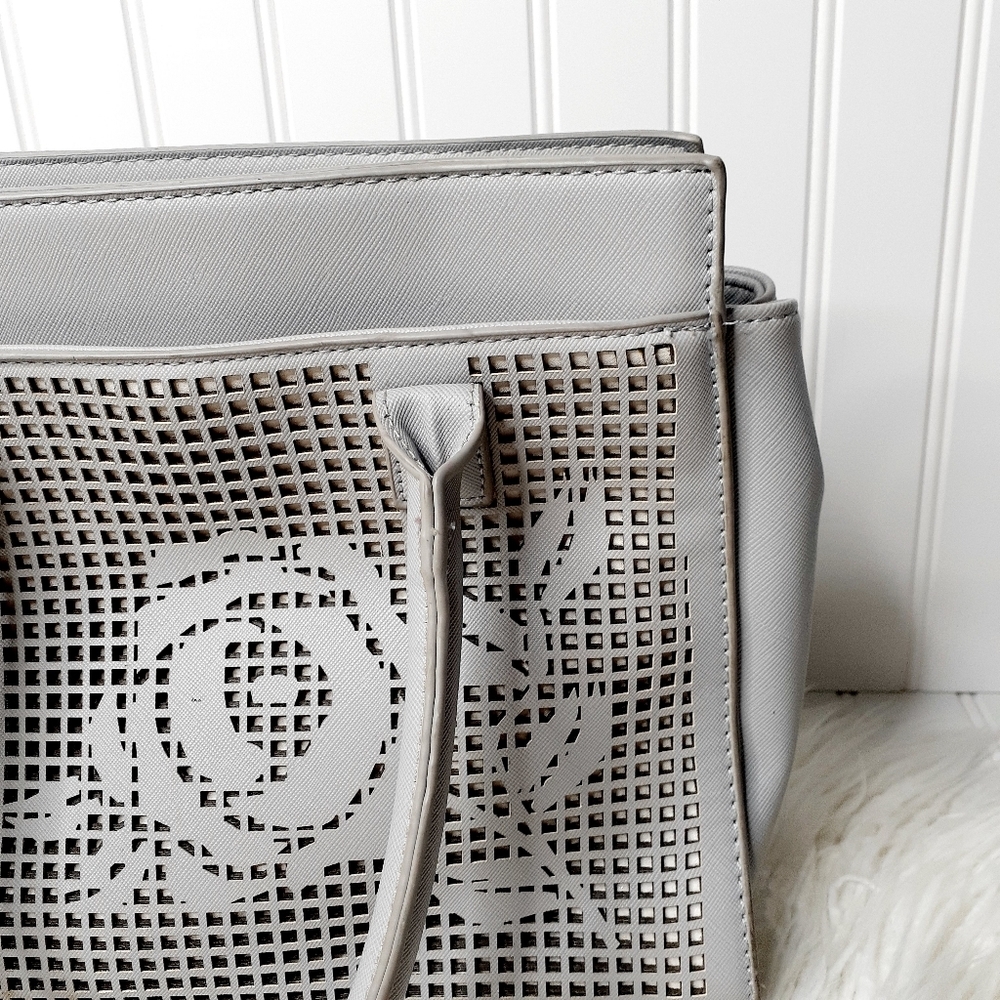 C gray light bag 0225 - Picture 4 of 16